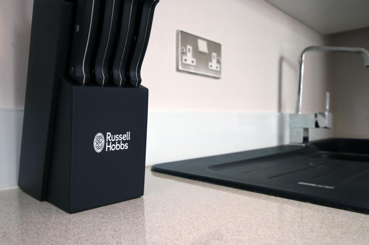 The View - Long Stay Offer - Modern Central Apartment And Parking By Cto Serviced Apartments Cardiff Exterior foto